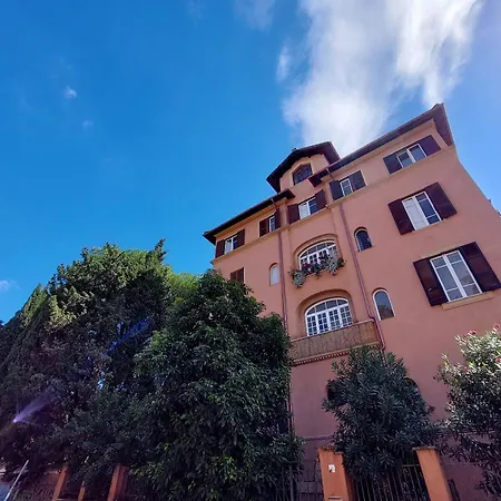 Apartment A Casa, Aventino