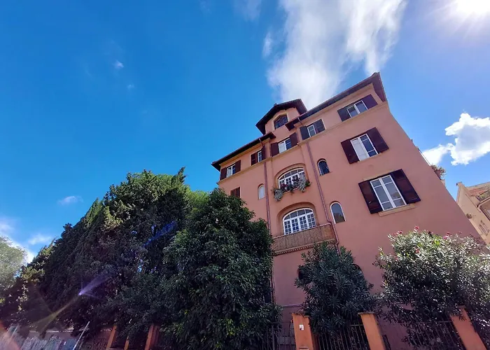 Διαμέρισμα A Casa, Aventino